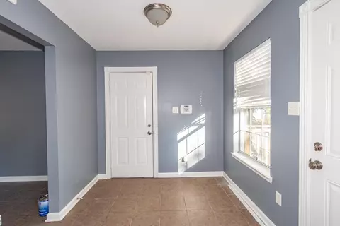 Entry Way - 1115 Cherry Ln, Benton, AR 72015 photo 1 of 2