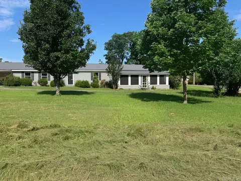 302 Center St, Rison, AR 71665