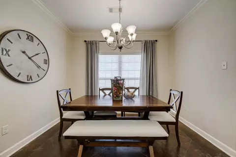 Dining - 5110 Trinity Xing, Conway, AR 72034 photo 1 of 2