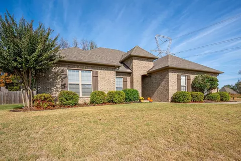 Exterior - 5110 Trinity Xing, Conway, AR 72034 photo 5 of 6