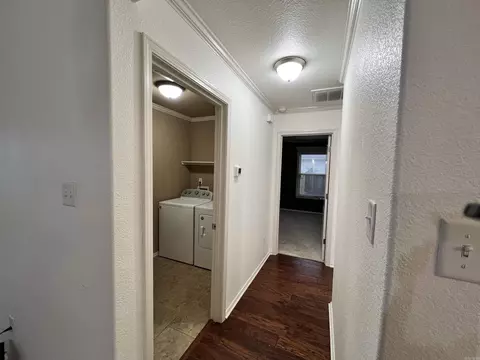 Entry Way - 1316 Crossing Loop, Bryant, AR 72022 photo 2 of 2