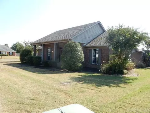 1400 Ashwood Dr, West Memphis, AR 72301