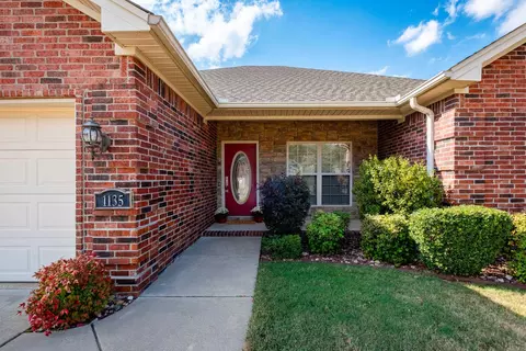 1135 Champions Dr, Conway, AR 72034 photo 3