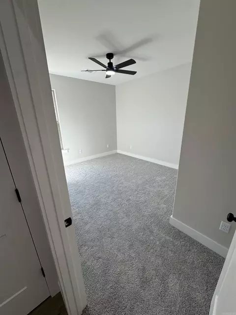 Bedroom - 7016 Cold Creek Dr, Alexander, AR 72002 photo 4 of 4
