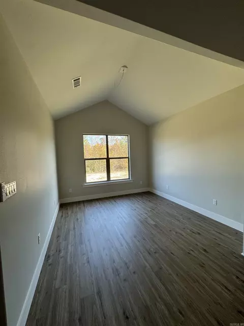 Bedroom - 7016 Cold Creek Dr, Alexander, AR 72002 photo 1 of 4