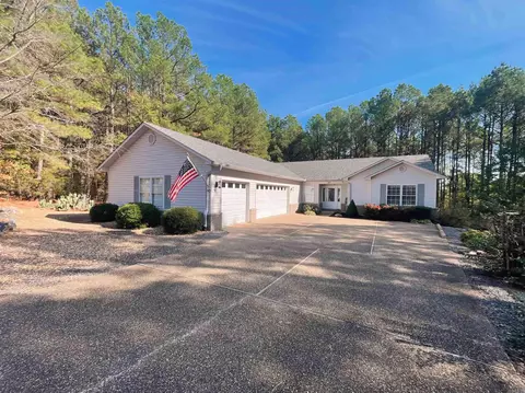 27 Pizarro Dr, Hot Springs Village, AR 71909
