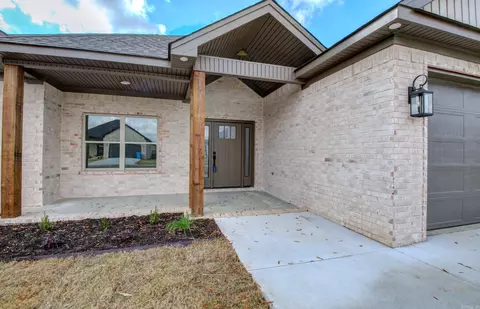 16 Dandelion Dr, Greenbrier, AR 72058 photo 1