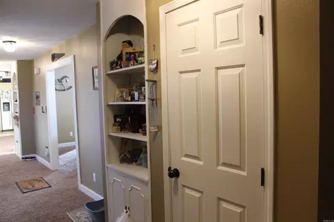 2212 E Lakeview, Benton, AR 72015 photo 8