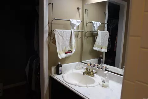2212 E Lakeview, Benton, AR 72015 photo 26