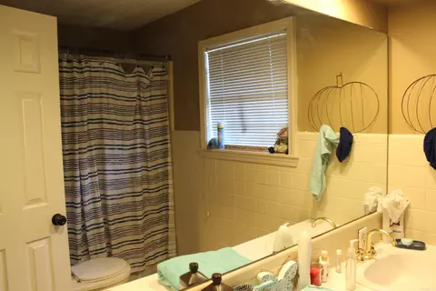 2212 E Lakeview, Benton, AR 72015 photo 29