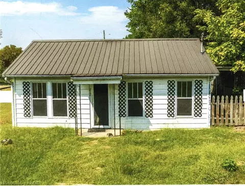 212 E Forest St, Huntington, AR 72940 photo 1