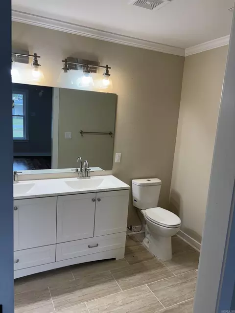 2205 W 34th Ave, Pine Bluff, AR 71603 photo 11