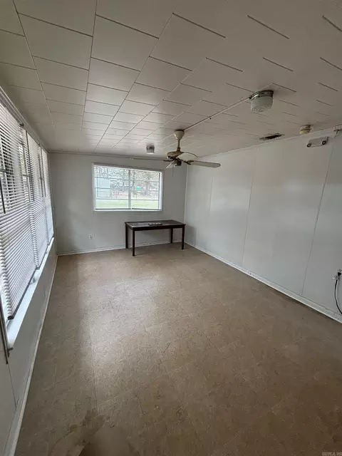 2205 W 34th Ave, Pine Bluff, AR 71603 photo 14