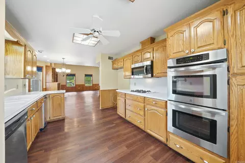 100 Long Meadow Dr, De Queen, AR 71832 photo 9