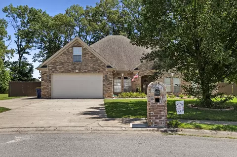 33 Talladega Loop, Cabot, AR 72023 photo 1