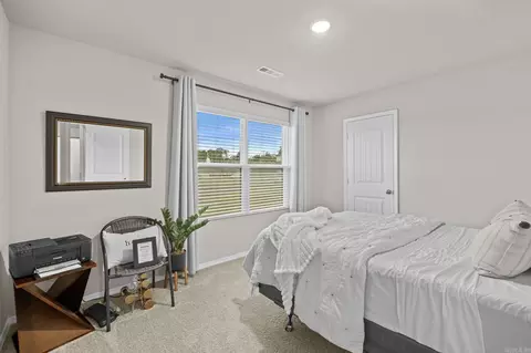 Bedroom - 19 Erwin Dr, Austin, AR 72007 photo 3 of 6
