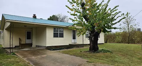 203 NE 2nd St, Corning, AR 72422 photo 1