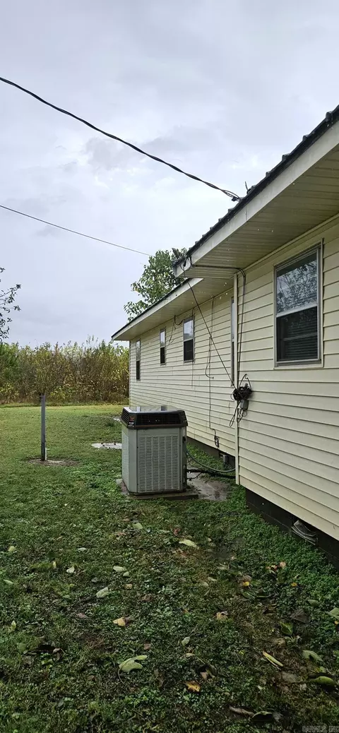 203 NE 2nd St, Corning, AR 72422 photo 19