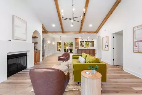 Other - 5 Evelyn Ln, Conway, AR 72032 photo 1 of 10