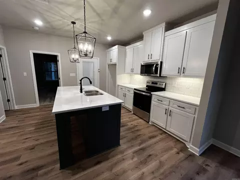2501 Janet, Benton, AR 72015 photo 8