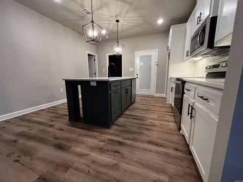 2501 Janet, Benton, AR 72015 photo 18