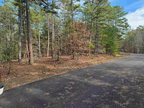 1 Consola Pl, Hot Springs Village, AR 71909