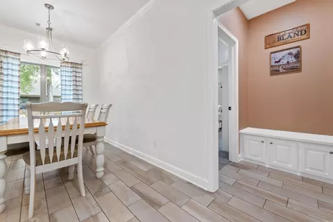Entry Way - 212 Heather Loop, Beebe, AR 72012 photo 2 of 3