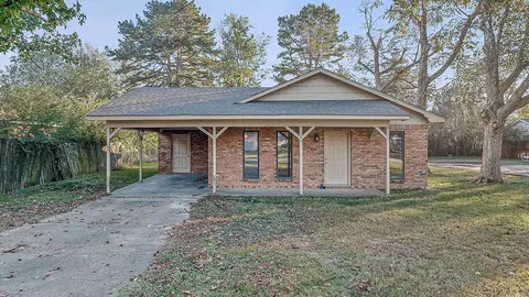 105 Mead St, Lake City, AR 72437