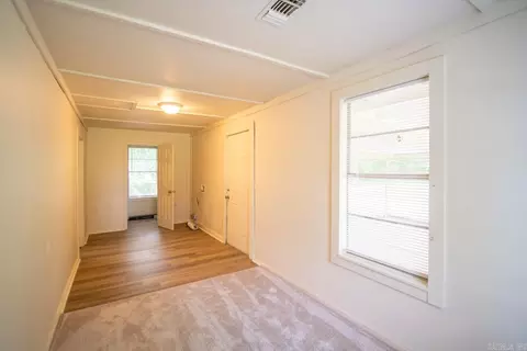 28 E Main St, Greenbrier, AR 72058 photo 11