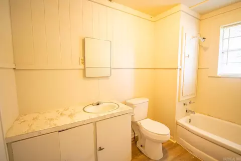 28 E Main St, Greenbrier, AR 72058 photo 7