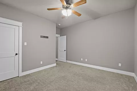 Bedroom - 100 Sandy Creek Dr, Ward, AR 72176 photo 6 of 6