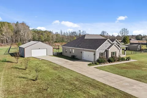 Exterior - 100 Sandy Creek Dr, Ward, AR 72176 photo 2 of 3
