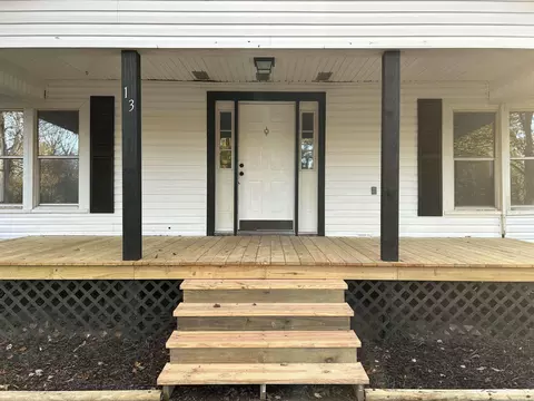 Exterior - 13 E Main St, Greenbrier, AR 72058 photo 3 of 7