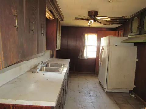 Kitchen - 43 Springfield Rd, Springfield, AR 72157 photo 2 of 2