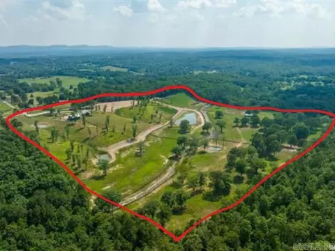 201 Shelly Ln, Hot Springs, AR 71913