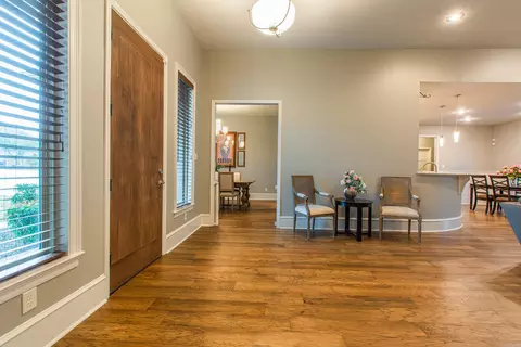 Entry Way - 3901 Commonwealth Dr, Bryant, AR 72022 photo 1 of 2