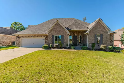 Exterior - 3901 Commonwealth Dr, Bryant, AR 72022 photo 3 of 6
