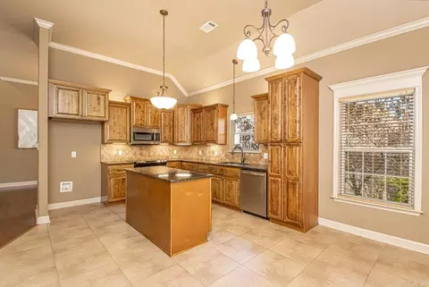 Kitchen - 3014 Quarter Horse Dr, Benton, AR 72015 photo 2 of 4