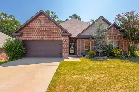 Exterior - 3014 Quarter Horse Dr, Benton, AR 72015 photo 3 of 10