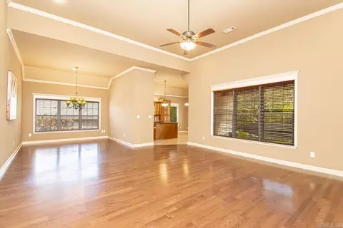 Living - 3014 Quarter Horse Dr, Benton, AR 72015 photo 4 of 6