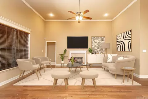 Living - 3014 Quarter Horse Dr, Benton, AR 72015 photo 1 of 6