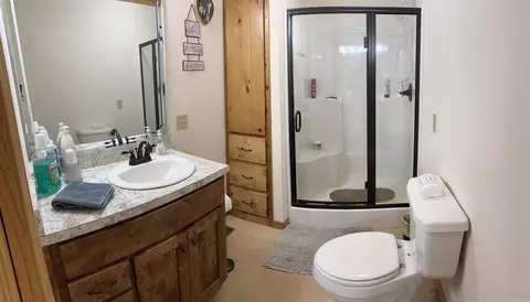 Bath - 83 Circle Dr, Drasco, AR 72530 photo 1 of 6