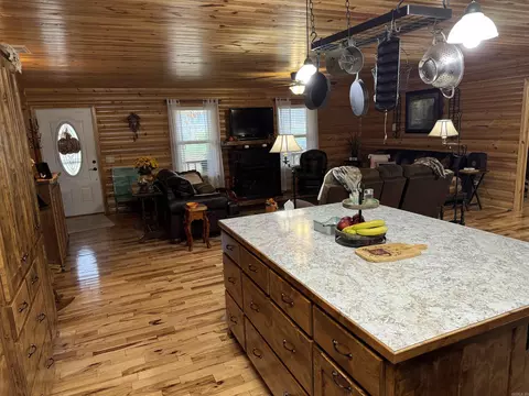 Kitchen - 83 Circle Dr, Drasco, AR 72530 photo 3 of 5