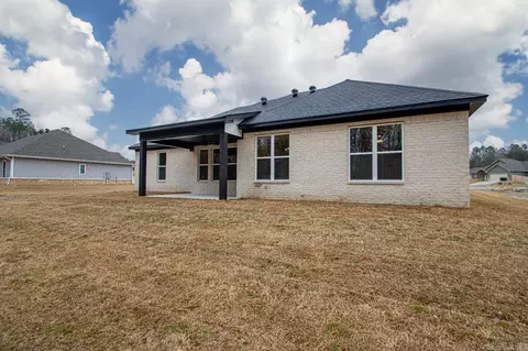Exterior - 8905 Wingate Dr, Benton, AR 72019 photo 7 of 8