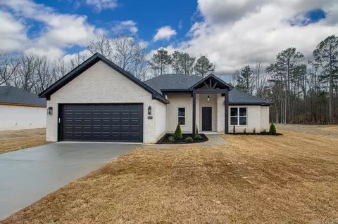 Exterior - 8905 Wingate Dr, Benton, AR 72019 photo 1 of 8