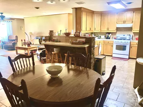 2509 Cherry St, Corning, AR 72422 photo 4