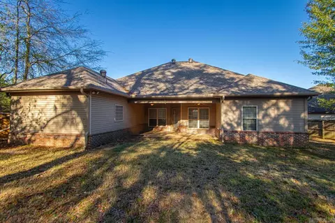 Exterior - 2804 Lynne Ct, Bryant, AR 72022 photo 6 of 7
