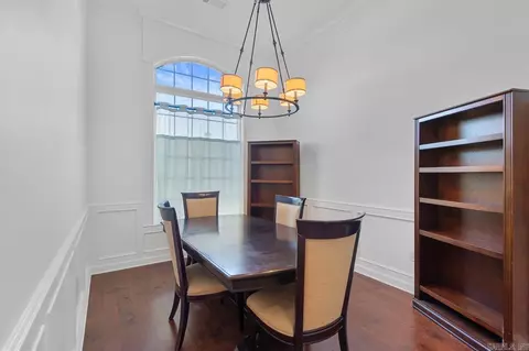 Dining - 2804 Lynne Ct, Bryant, AR 72022 photo 2 of 2