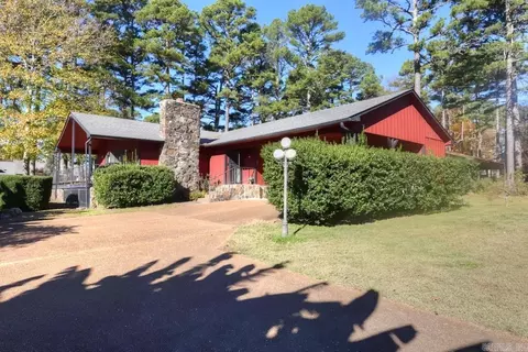 212 Snead Dr, Fairfield Bay, AR 72088