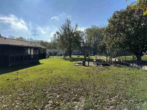 Exterior - 619 Westbrook St, Benton, AR 72015 photo 14 of 16